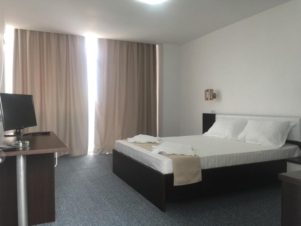 Babylonia Resort Костинешти Экстерьер фото